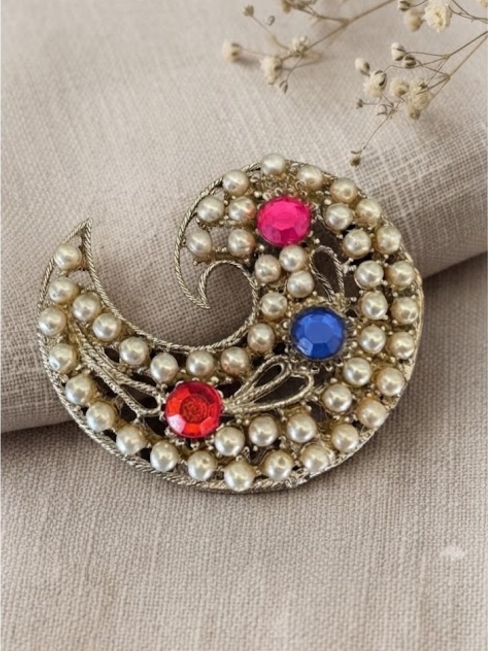 Vintage Y2K Maximalist Crescent Moon Faux Pearl & Jewel Brooch